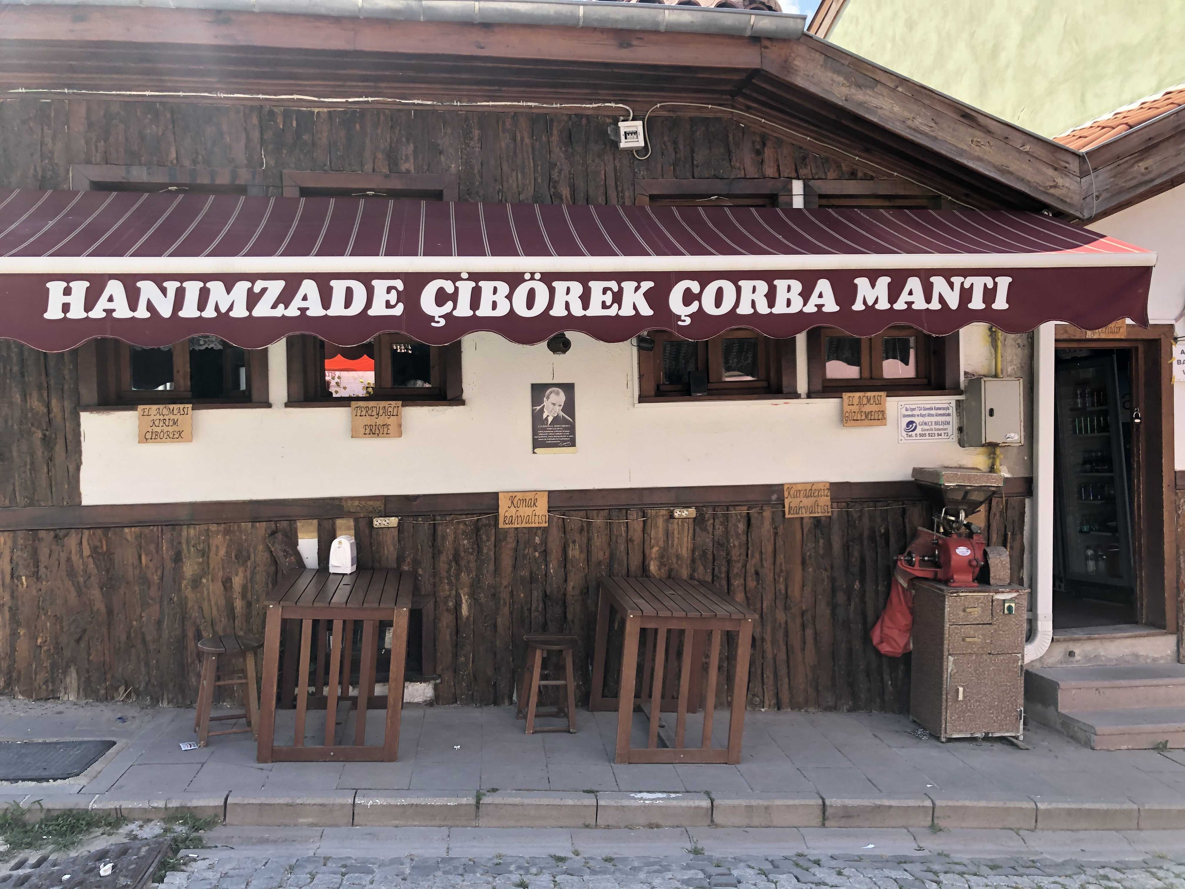 Hanımzade Çibörek Mantı